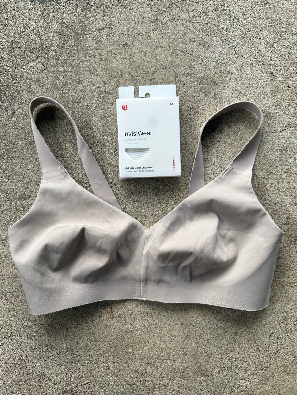 Lululemon Like Nothing Bra and Invisiwear